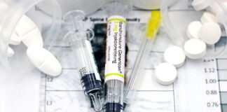 Przewlekłe stosowanie leków przeciwbólowych (NLPZ) – jak monitorować funkcję nerek?